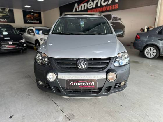 VOLKSWAGEN CROSSFOX 1.6 MI FLEX 8V 4P MANUAL